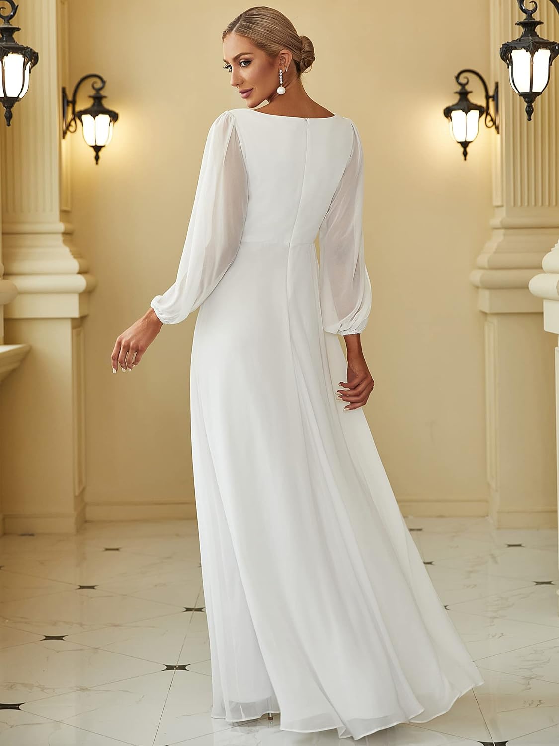 Robe Blanche De Soirée Col V – Image 3